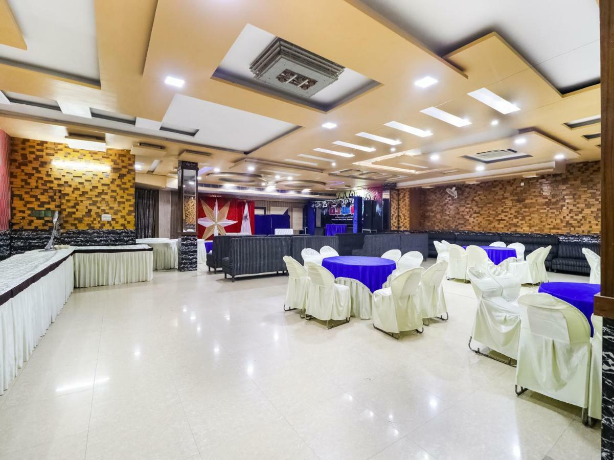 Oyo 47630 Grand Villa Moga Bagian luar foto