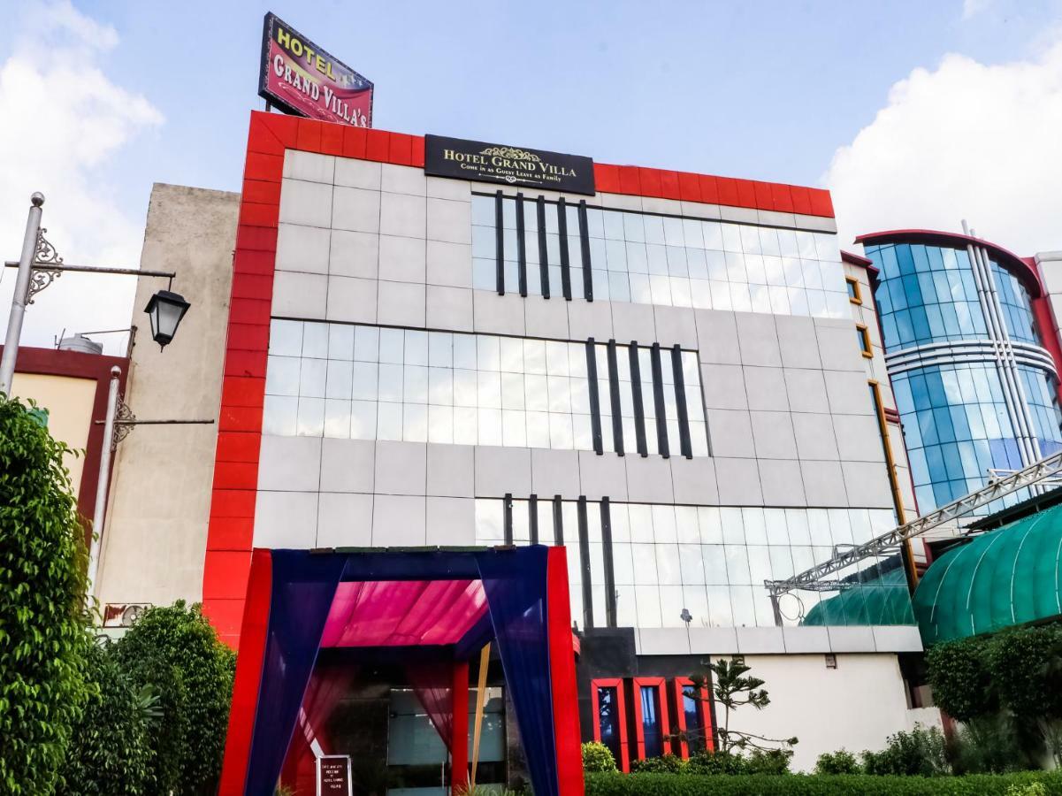 Oyo 47630 Grand Villa Moga Bagian luar foto