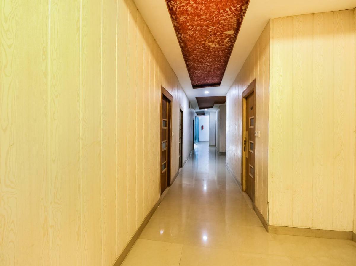 Oyo 47630 Grand Villa Moga Bagian luar foto