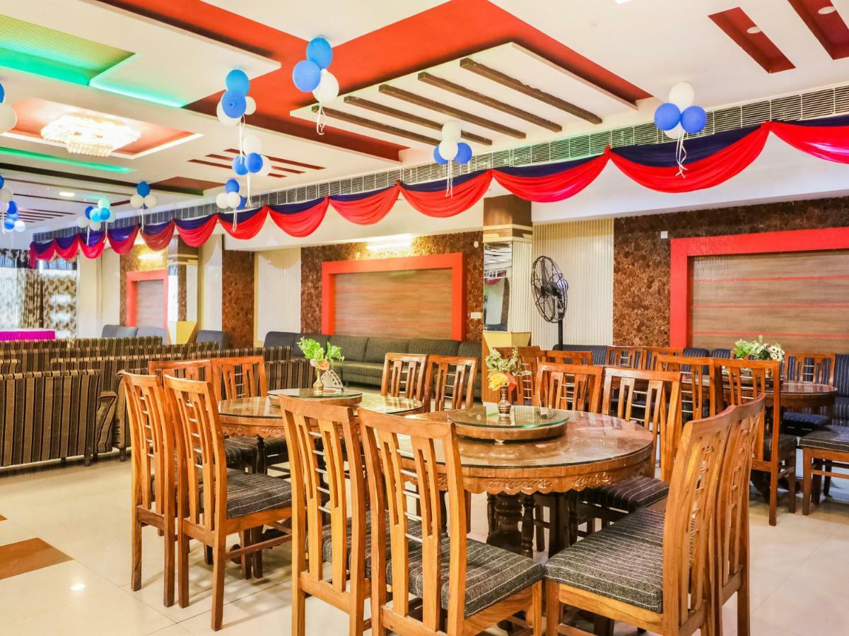 Oyo 47630 Grand Villa Moga Bagian luar foto
