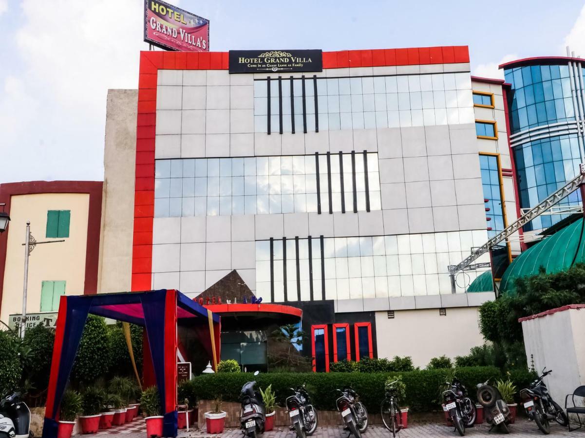 Oyo 47630 Grand Villa Moga Bagian luar foto