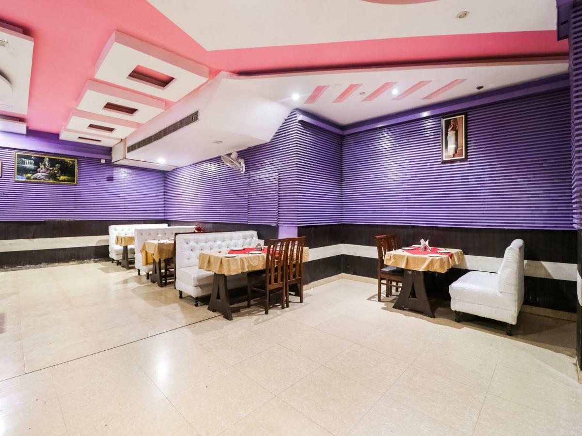 Oyo 47630 Grand Villa Moga Bagian luar foto